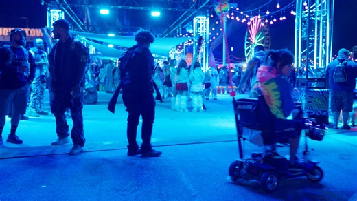 "This year for Year 30 at EDC, I'm going to..." 💭😍 (fill in the blank in the comments) 👇 | Electric Daisy Carnival (EDC)