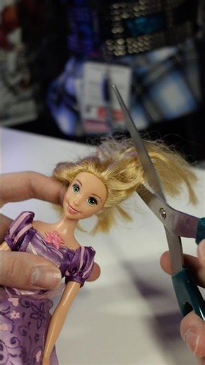 Tangled Rapunzel makeover.. gone wrong? #shorts #disney