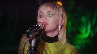 Take me back to last night… more 𝒔𝒑𝒆𝒄𝒊𝒇𝒊𝒄𝒂𝒍𝒍𝒚 to this performance of “Midnight Sky” because I can’t get enough! 👏 Relive all of #MTVUnplugged presents Miley Cyrus #BackyardSessions right NOW on unplugged.mtv.com.✨ | MTV