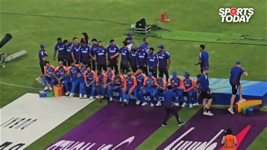 Exclusive: Team India poses for camera and celebrates Asia Cup win without trophy | Sports Today A tense and historic moment in Asia Cup 2025 as Team India poses for the camera and celebrates their victory without collecting the trophy or medals. #AsiaCup2025 #TeamIndia #INDvsPAK #IndianCricket #PodiumDrama #SKY #RohitSharma #SportsToday #CricketCelebration | Sports Today