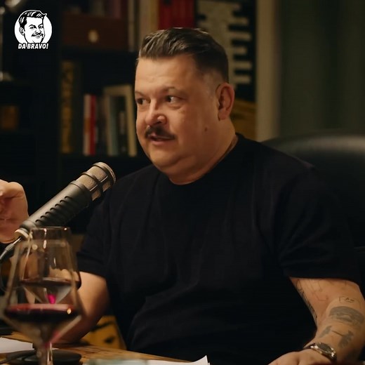 62K views · 1.5K reactions | Smiley si Gina Pistol despre ce îi enervează pe unul la celălalt   DA BRAVO! Podcast #98 cu Smiley si Gina Pistol | DA BRAVO | Facebook