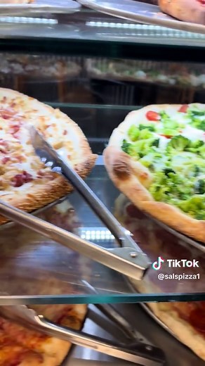 Delicious Pizza Delivery and Pickup on Saturdays