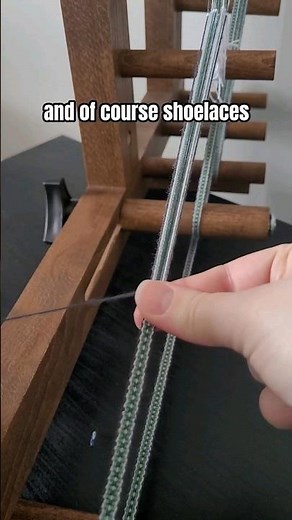 Making Shoelaces on an Inkle Loom 👟
