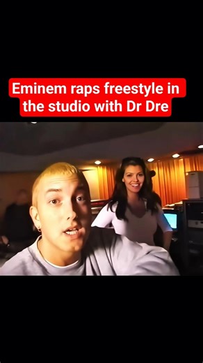 Eminem raps freestyle 🔥 in the studio with Dr Dre