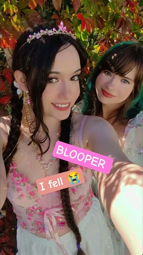 Blooper. cameraman never dies w/‪@nikkihatsunecosplay‬ #shorts #fantasy