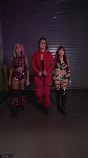 971K views · 7.1K reactions | Ding Dong, HELLO! #WWERaw is underway! | WWE | Facebook