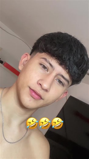 Videos de soy_sebas_0ficial (@soy_sebas_0ficial) con “sonido original - soy_sebas_0ficial”