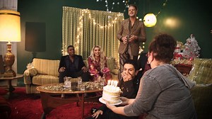 69K views · 1.9K reactions | See what happens on set of a PTX photoshoot! Here's a look at all of the behind-the-scenes fun from the shoot for our latest album #PTXEvergreen. : Hausdo | Pentatonix | Facebook