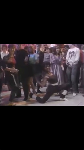 American Band Stand on Instagram: "American Bandstand Dance Segment to Royal Philharmonic Orchestra · Louis Clark 1981 #royalphilharmonicorchestra #1981 #dickclark #americanbandstand #bandstand #explorepage #music #fyp #reels #viral #instagood #foryoupage #explore #explorepage✨ #80s #80sstyle #80smusic #retro #tvshow #dance #dancing #classic"