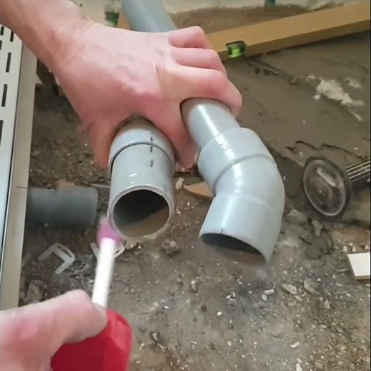 tips en trucs pvc aansluiten bij de drain of put #riool