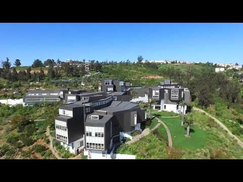 Conoce el Campus Viña del Mar de la Universidad Adolfo Ibáñez