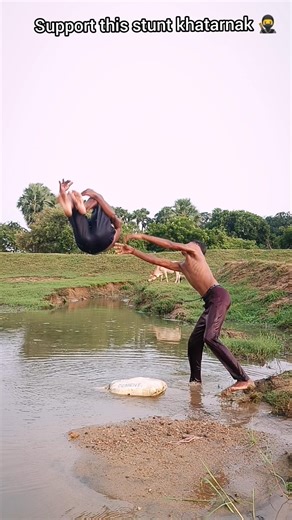 fail back flip this simple back flip ⭕👀 try this easy back flip #fail #fitness #shorts