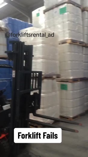 Forklift Accident Compilation | Worker Failures and Mishaps