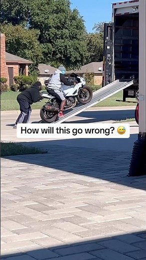 Motorcycle Loading Fail😅?!? #motorcycle #moto #bike
