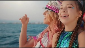 Loona - Bailando Official Video