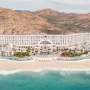 Looking for an unforgettable vacation? 🤩 Our all-inclusive & adults-only will bring you the luxury and comfort for which Los Cabos is known✨🏖 Browse offers👉 | Marquis Los Cabos