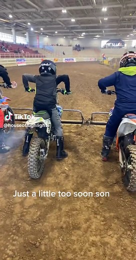 Bro was done waiting 🤣😅 (via @Bobby Swanger) #dirtbike #race #extremesports #fail #funny