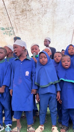 Islamic clerics, community leaders, and faithful recently gathered in Mushin, Lagos, for the Annual Ramadan Lecture organised by the Oil and gas guru, Abdul Akeem Adelaja founder of Abdul Akeem Adelaja Foundation in conjunction with the Jamfat Society of Nigeria. The event, held at Megbon Primary School Field behind Area D Police Station, featured a lecture by Islamic scholar Dr. Moshikur, who spoke on spiritual devotion, unity, and the importance of righteous living during Ramadan. Attendees en