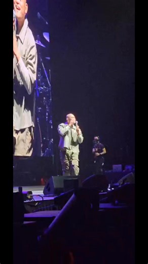 WATCH: The Philippines’ King of R&B is in Dubai! Jay R serenades fans with his song “Tunay” at the Coca-Cola Arena, sharing the stage as part of Dionela’s much-awaited Dubai concert. #TheFilipinoTimes #JayR #DionelaDXB #Dionela | The Filipino Times