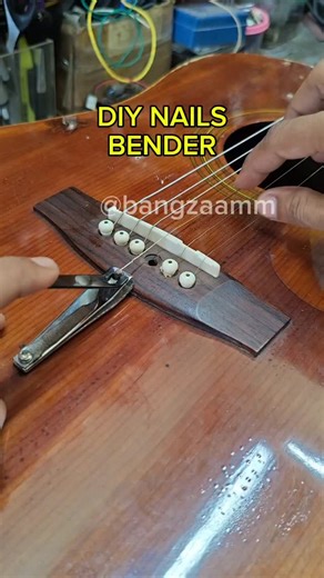 Bangzaamm on Instagram: "i made string bender just $1 .. . . . . . #guitar #guitarist #guitarplayer #luthier #reels #fyp"