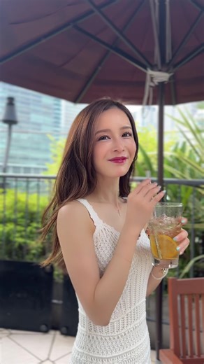 作り方とスタイル: 手編みミニドレス特集