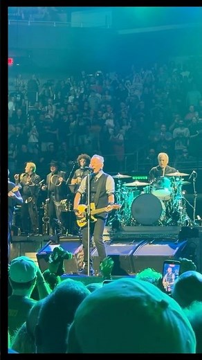 Born in the U.S.A. 🇺🇸 Bruce Springsteen Live in Austin