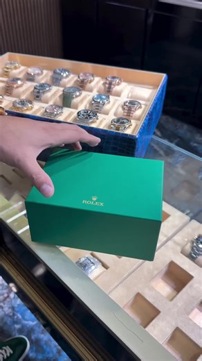 RolexWatchCollective (@rolexwatchcollecti)’s videos with original sound - RolexWatchCollective