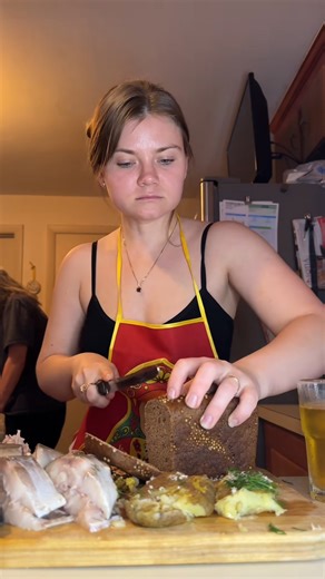 119K views · 925 reactions | Do not piss off your Russian wife or she’ll serve you fish head and h | Candice Ryan | Facebook