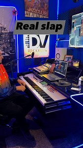 Real slap vst 😮 #producer #musica #performance #studio #musician #slap #bass #vst | Dan Velasquez