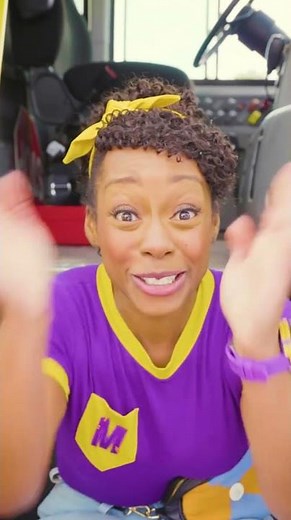 Sing Along to "Wheels on the Bus" with Blippi! 🎶