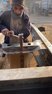 Why rivet are used instead of welding or bolts #rivet #mechanics #restoration #riveting | Mechanical Engineering World