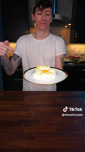 Cloud Eggs! Full Recipe Here! These Cloud Eggs are a fun and easy way to elevate your egg breakfast! Not only do they taste great but they look super cool! Send this to someone who you think should try this! 🍴You’ll Need🍴 ⚫️4eggs 🍴Steps🍴 1️⃣Pre heat oven to 350. Separate your egg whites and egg yolks. 2️⃣Whip your egg whites till stiff peaks & then drop the stiff mixture onto a parchment lined baking sheet. Use the back of a spoon to make an indent and then back for 12 minutes. 3️⃣Drop your 