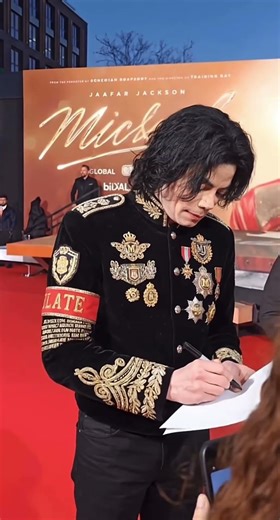 Michael Jackson real or fake