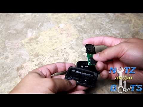 2010-2015 Toyota Prius Key FOB battery replacement
