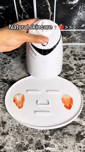 ViralGadgets Studio on Instagram: "🌿 Easy to make **natural face masks** at home ✨ Pamper skin with simple ingredients for a healthy, glowing look! 💆‍♀️🍯 #DIYFaceMask #NaturalBeauty #SkincareRoutine #HomeSpa #SelfCare #GlowUp #TikTokMadeMeBuyIt #FYP"