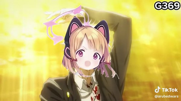 Momoi Diamond - Blue Archive Meme Compilation