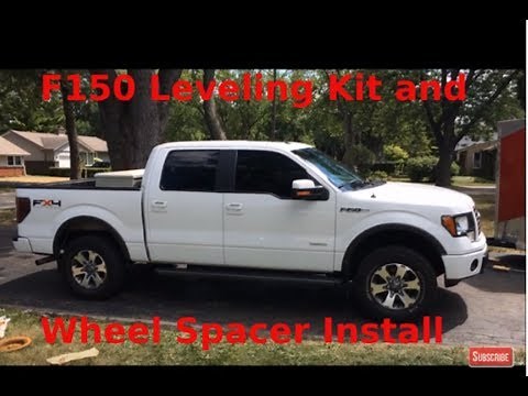 How TO: 2011 Ford F150 FX4 1.5" Motofab Leveling Kit and 1.5" Wheel Spacer Install