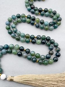 Moss Agate Mala Bead Necklace: 108 Prayer Beads, Healing Meditation Gift - Etsy Canada