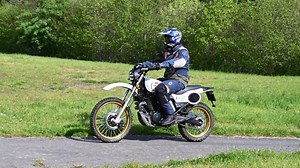 Preisbrechende Retro-Enduro Mash X-Ride 650 Trail im Test