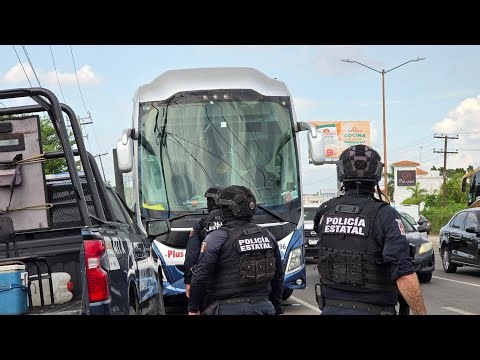 #envivo ESCOLTA DE SEGURIDAD RESULTA HER1D0 EN T1R0TE0 EN LA CARRETERA A ELDORADO