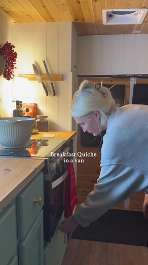 Easy Breakfast Quiche Recipe with Frozen Crust