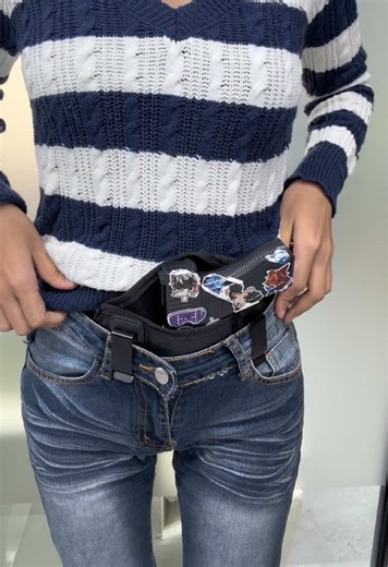 Inside the pants pistol holster is comfortable enough for everyday concealed carry and easy to be pulled out. It's easy to hide when you are wearing t-shirts, jackets, coats, suits. It can also be used as a storage holster, when you put it in a bag, car, cabinet, or on the wall. Also great for Airsoft.#ypfッ #tiktokshop #belt #tiktok #beltbag
