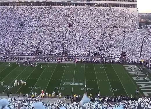 37K views · 1.5K reactions | Penn State belts out Sweet Caroline! #NittanyLions #neildiamond #sweetcaroline | Happy Diamond | Facebook