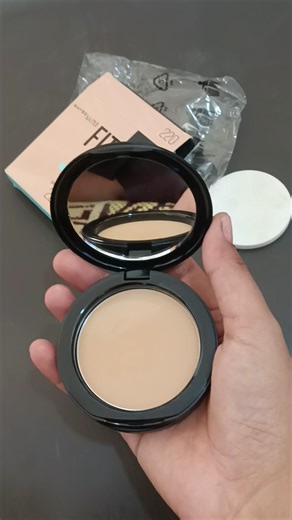 Maybelline Fit Me 220 compact powder under 160/- #fashion #trending #viral https://myntr.it/r34fy6O