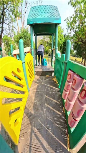 Bella ciao playground parkour running pov