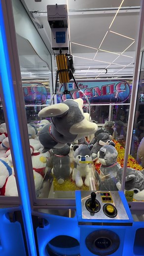 Claw Machine Hacks: Tips to Win Plushies Easily