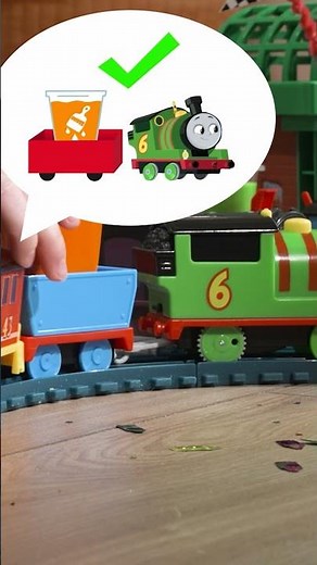 🏁 Can Thomas deliver the paint to the finish line?! | Watch out, Thomas! | #shorts