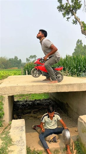 The motorcycle starting sounds good