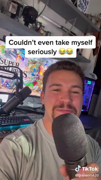 Must-Have PC Setup Essentials: Desk, PC, Monitor, Keyboard, Mouse