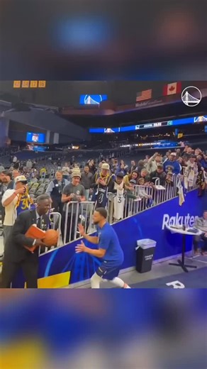 Michael Hoffman | Curry + Hoops on Instagram: "Curry🔥🤯 • @stephencurryhistory"